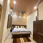 Tattva Paying Guesthouse